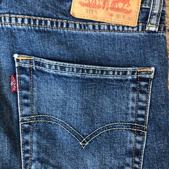 Levi 511 slim fit 31x32 jeans - Picture 3 of 9